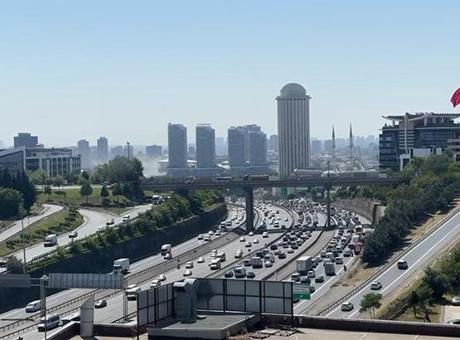 Son dakika… Başakşehir’de AVM’de yangın paniği