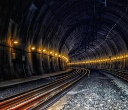 SON DAKİKA HABERLERİ: ALMANYA’DA SAVAŞ ÖNLEMİ: METRO İSTASYONLARI, OTOPARK VE TÜNELLER SIĞINAKLARA DÖNÜŞTÜRÜLECEK