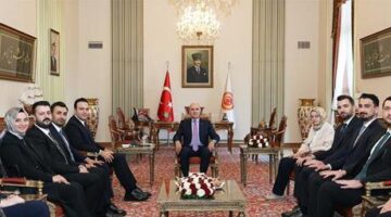 TBMM Başkanı Kurtulmuş, AK Parti Gençlik Kolları Başkanı’nı kabul etti