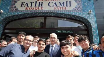 TBMM Başkanı Kurtulmuş, Belçika Diyanet Vakfını ziyaret etti