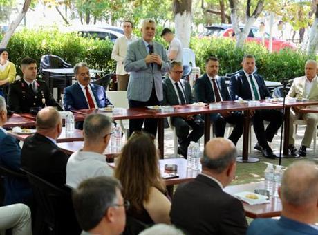 Ticaret Bakanı Ömer Bolat: Dünya, ticaret, siyasi ve askeri savaşlarla çevrili