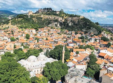 Tıp ve zırh seramiğiyle Kütahya’ya tersine göç