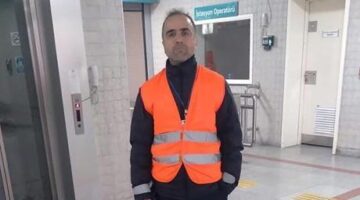 Trende sigara içtiği için kendisini uyaran güvenlik görevlisini öldürdü