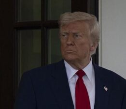 Trump, 12 ülkeden ABD’ye seyahati yasakladı
