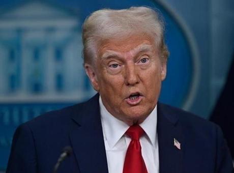 Trump: İran semaları üzerinde eksiksiz kontrolümüz var