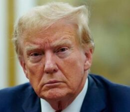Trump, yeniden kendi istihbaratını yalanladı: Ne söylediklerini umursamıyorum!