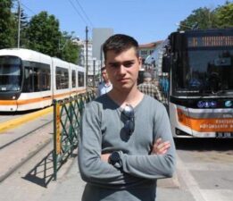 Üniversiteli gencin sıra dışı hobisi! Her gün öğlen saatinde evden çıkıp bunu yapıyor