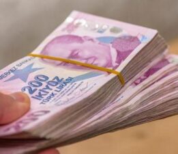 Yeni maaşa yeni promosyon! Zamlı aylıklarla birlikte emekliye ödemeler de değişecek