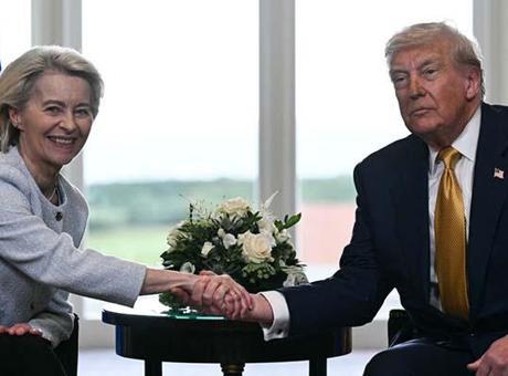 AB-ABD anlaşmasına Macaristan yorumu: ‘Trump, Von der Leyen’i yedi’