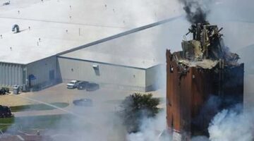 ABD’DE PELET FABRİKASINDA ŞİDDETLİ PATLAMA: BİNA ÇÖKTÜ, 3 KİŞİYE ULAŞILAMIYOR!