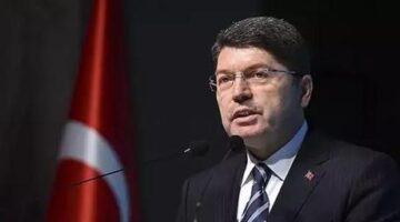 Adalet Bakanı Yılmaz Tunç’tan canlı yayında önemli açıklamalar! ‘Türk milleti demokrasi dersi verdi’