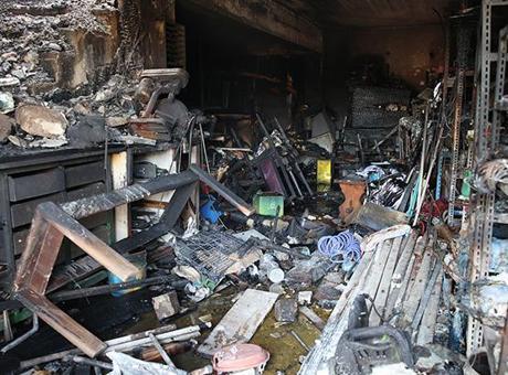 Atina yakınlarındaki Krioneri’de yangın! Birçok ev hasar gördü