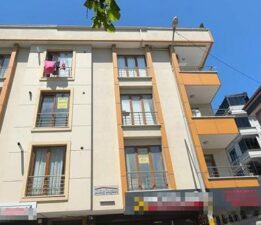 Avcılar’da satılamayan ev! Apartmana giren almaktan vazgeçiyor