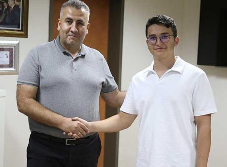 AYT sayısal Türkiye birincisi Serhat Kuruş başarısının sırrını açıkladı: Dışarıya da çıktım, televizyon da izledim