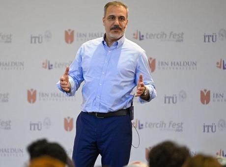 Bakan Fidan TercihFest 2025’te gençlerle buluştu