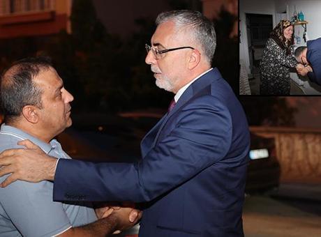 Bakan Işıkhan, 15 Temmuz şehidi Yakup Kozan’ın ailesini ziyaret etti