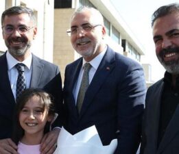 Bakan Işıkhan, Bitlis’te ziyaretlerde bulundu