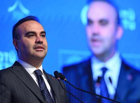 Bakan Kacır: Güçlü uluslararası iş birlikleri içinde yer almaya devam edeceğiz