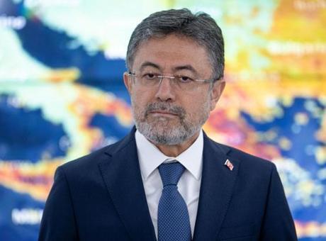 Bakan Yumaklı’dan orman yangınlarıyla ilgili kritik açıklama: Risk Ekim ayına kadar devam edecek