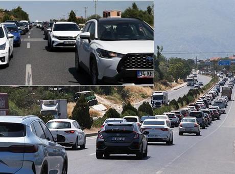 Bir ucu Aydın, diğer ucu Muğla’da! 60 kilometrelik araç kuyruğu trafiği kilitledi