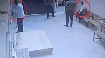 Camide uyuşturucu içerken kendisini uyaran müezzini bıçakladı