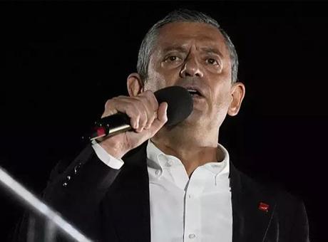 CHP Lideri Özel, Adıyaman’da ‘Halk Buluşması’nda konuştu