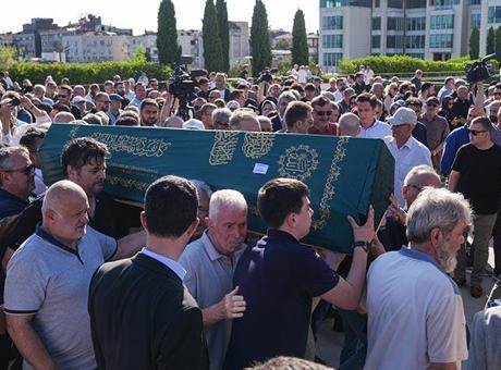 Cumhurbaşkanı Başdanışmanı Yiğit Bulut’a veda! Son yolculuğuna uğurlandı