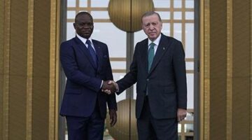Cumhurbaşkanı Erdoğan, Gabonlu mevkidaşını resmi törenle karşıladı