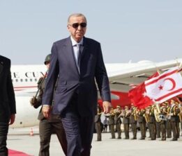 Cumhurbaşkanı Erdoğan, ‘TUR’ uçağı ile KKTC’den ayrıldı