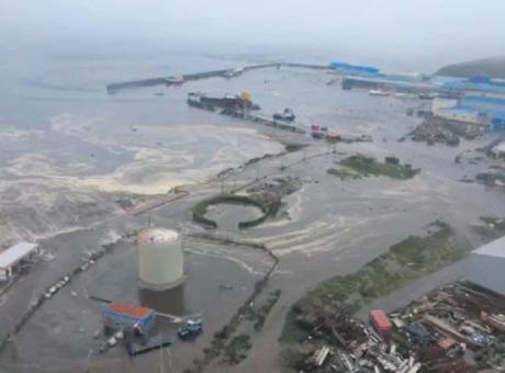 Dev sarsıntıdan sonra tsunami kabusu