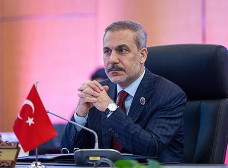 Dışişleri Bakanı Hakan Fidan’ın ASEAN kapsamında diplomasi trafiği sürüyor
