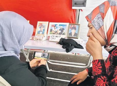 Diyarbakır annelerinin sevinç gözyaşları