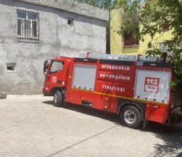 Diyarbakır’da müstakil evde korkutan yangın: 3 kişi dumandan etkilendi
