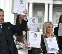 DÜNYA HABERLERİ: ABD KONGRESİ’NDEN EPSTEIN BELGELERİ İÇİN ŞOK ÇAĞRI: HER ŞEY AÇIKLANSIN!