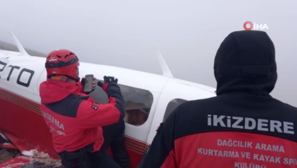Düşen uçak bulundu: İlk görüntü