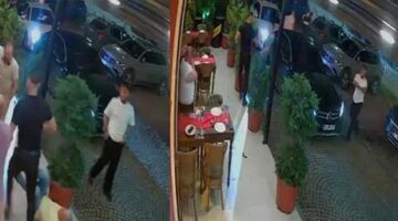 Eğlence mekanı önünde silahlı çatışma! Anbean güvenlik kamerasına yansıdı
