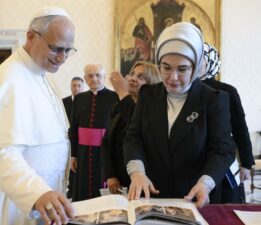 Emine Erdoğan, Papa Leo ile bir araya geldi: Gündem Gazze