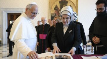 Emine Erdoğan, Papa Leo ile bir araya geldi: Gündem Gazze