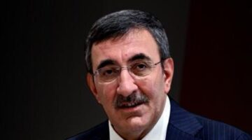 En düşük emekli maaşı ne kadar olacak? Cevdet Yılmaz’dan emekli zammına ilişkin açıklama