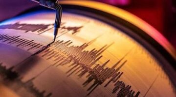 Endonezya’da 6,5 büyüklüğünde deprem