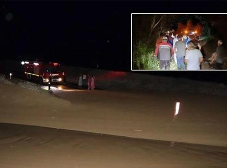 Erzurum’da otomobil sele kapıldı! Araçta bulunan kadın 150 metre sürüklendi