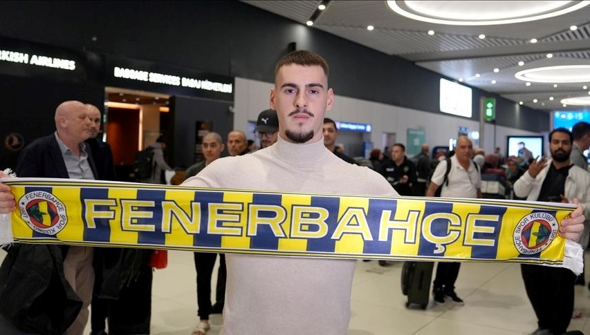 Fenerbahçe, Mimovic’in lisansını çıkardı