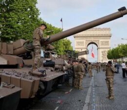 Fransa, Bastille Günü’nü kutluyor: İşte ilk görüntüler!