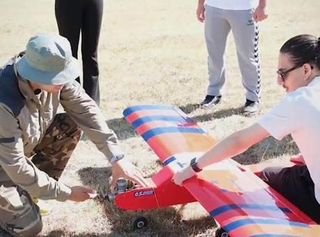 Genç pilotlara TEKNOFEST’te İHA eğitimi
