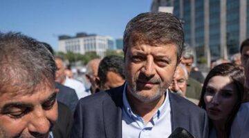 Görevden uzaklaştırılan Adıyaman Belediye Başkanı Abdurrahman Tutdere’nin ev hapsi kaldırıldı