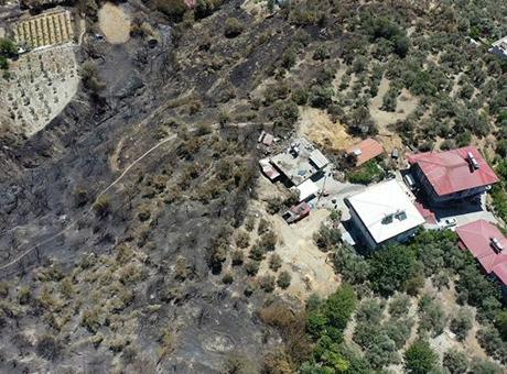 Hatay’da orman yangınında zarar gören mahallelerde hasar tespit çalışması başlatıldı