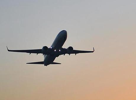 Hindistan’daki kazadan sonra alarm verildi: Uçaklarda yakıt anahtarları incelemede!