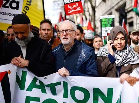 İngiltere’de Filistin destekçisi muhaliflerin yeni partisi ‘Senin Partin’ olacak