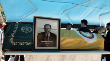 İsmail Sarıkaya son yolcuğuna uğurlandı: Dursun Özbek ve Okan Buruk cenazede