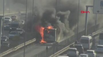 İstanbul’da metrobüs alevlere teslim oldu